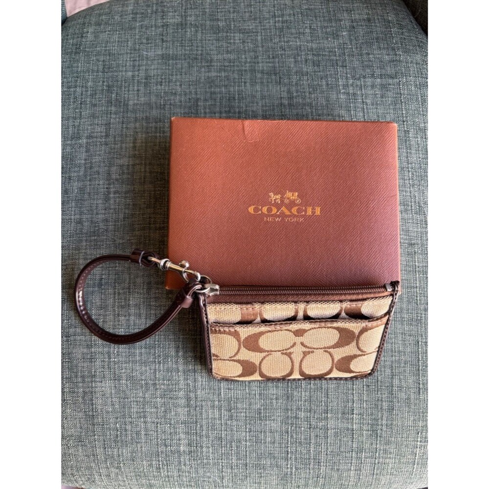 Coach vintage mini skinny Signature Wristlet ID Card Case Brown leather Classic